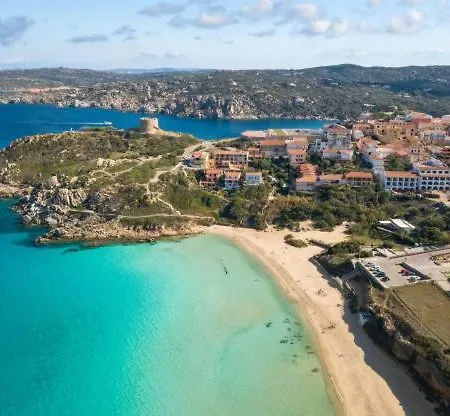 Apartment Elegante Dimora A Murta Maria, Mare A Pochi Passi